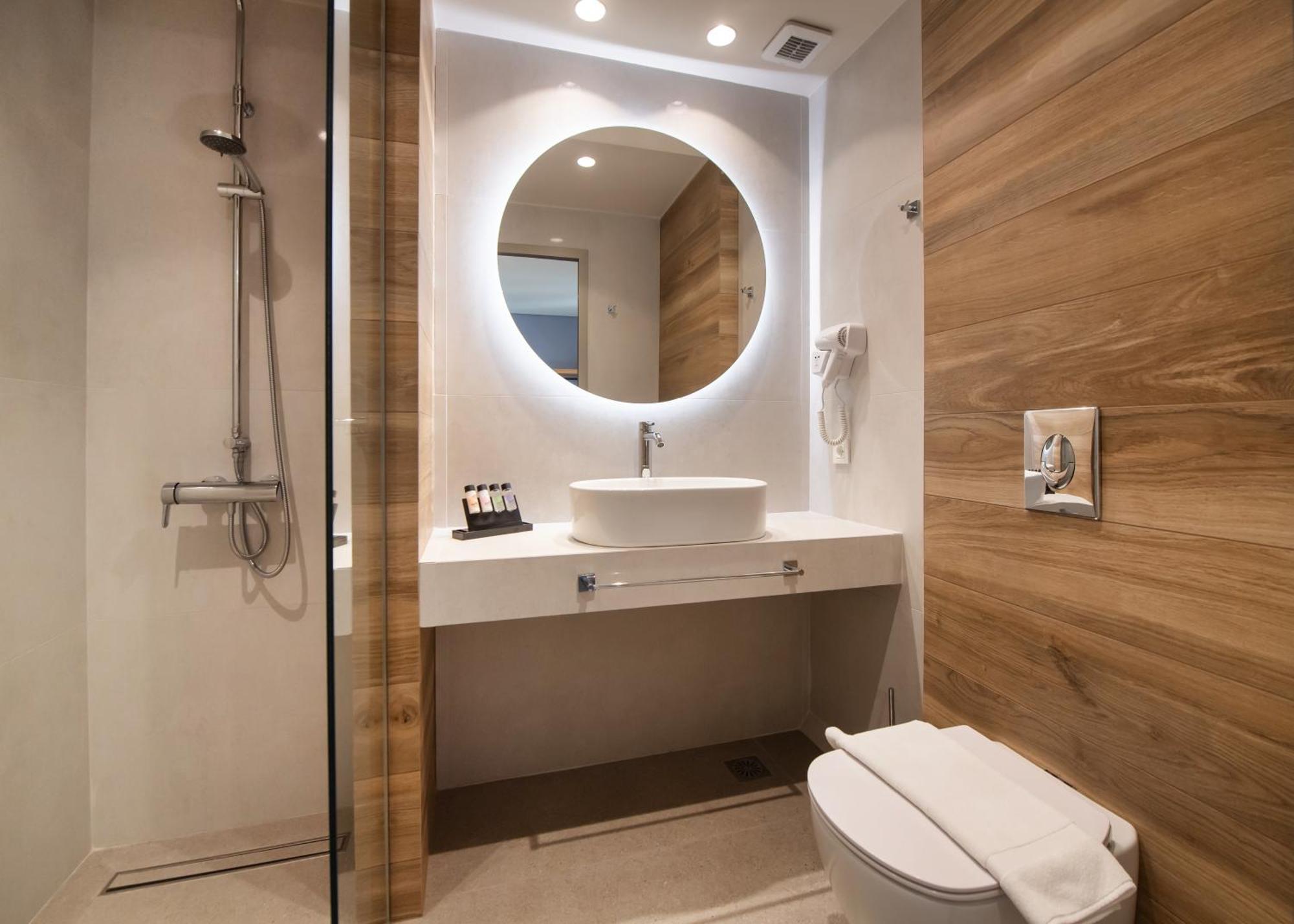 Niriton Residence Brand New Nydri Suites Exterior photo